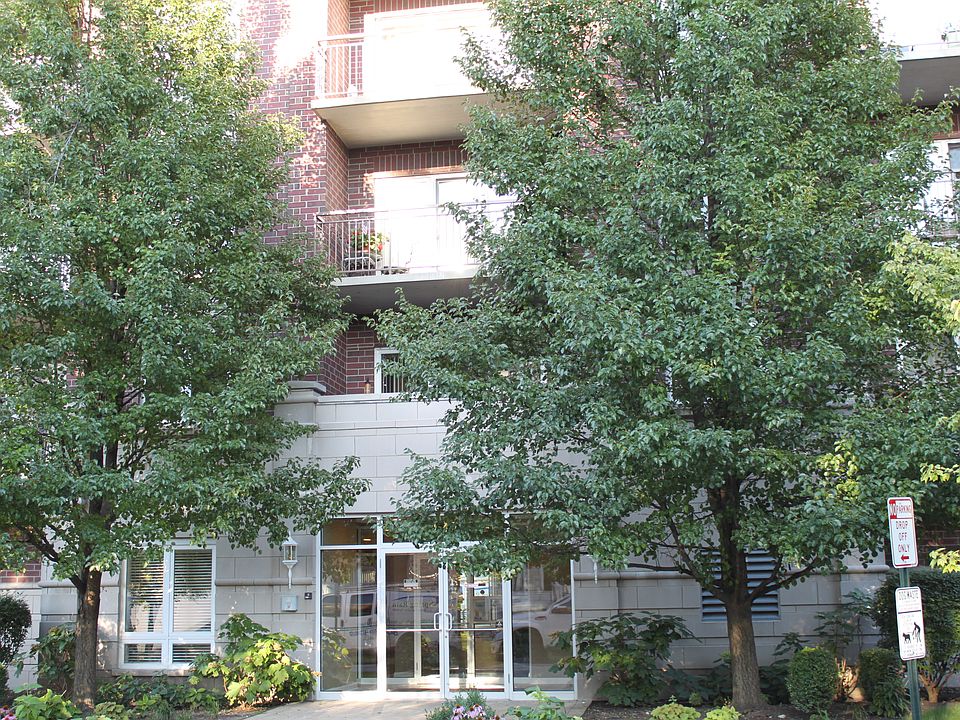 1st image of 435 Alles St Unit 201