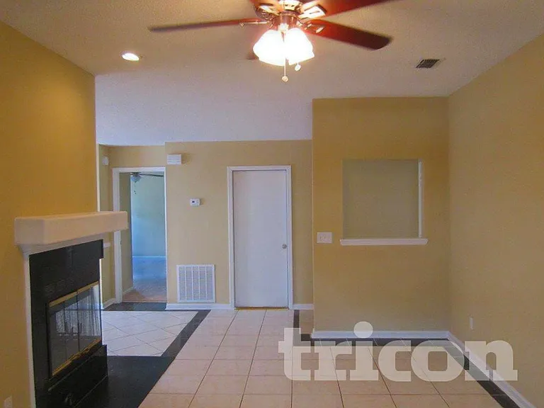 12351 Silent Brook Trl — Photo 2