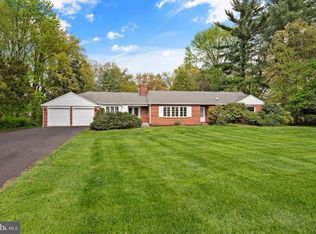 737 Riverton Rd, Moorestown, NJ 08057