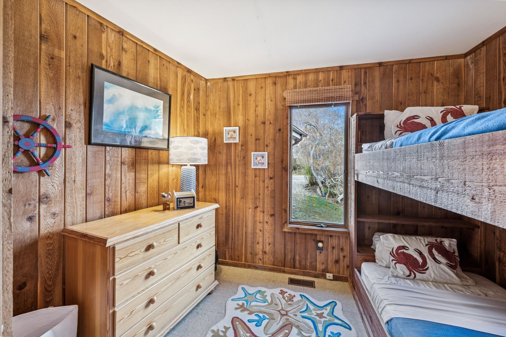  bedroom 4 with bunks