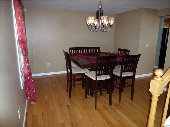 2nd image of 8758 Lovere Trl