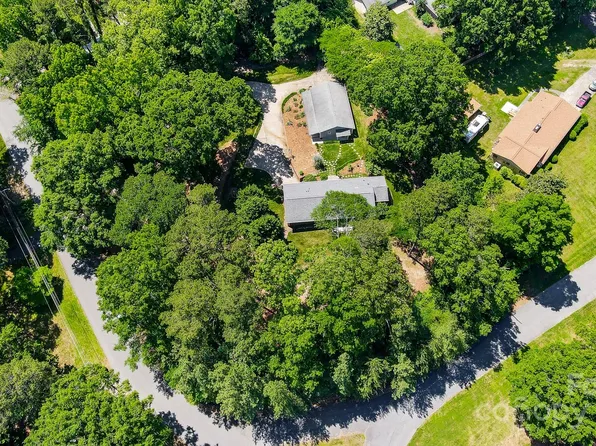 310 Fielding Rd, Charlotte, NC 28214