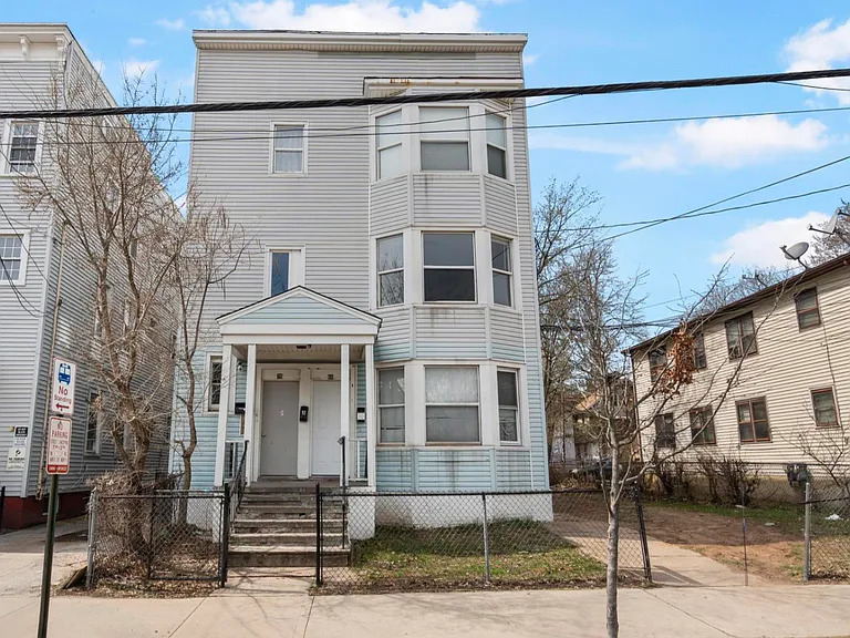 78 Shelton Ave #2 — Photo 10
