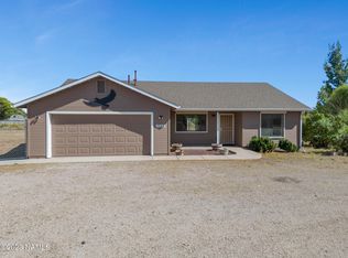 8955 Crystal View Ln, Flagstaff, AZ 86004