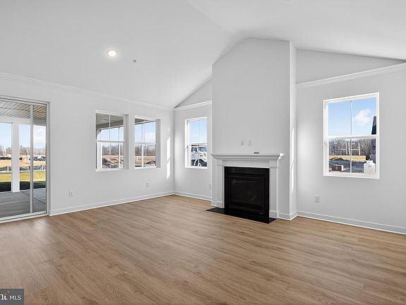 7th image of this home
