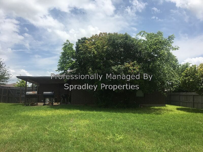 2nd image of 320 Turley Dr