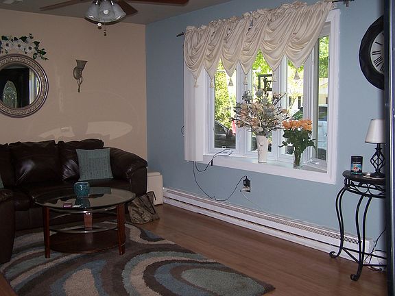 5th image of 303 5th Street