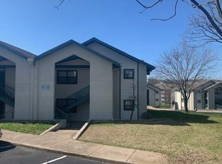 2700 Green Mountain Dr #3, Branson, MO 65616
