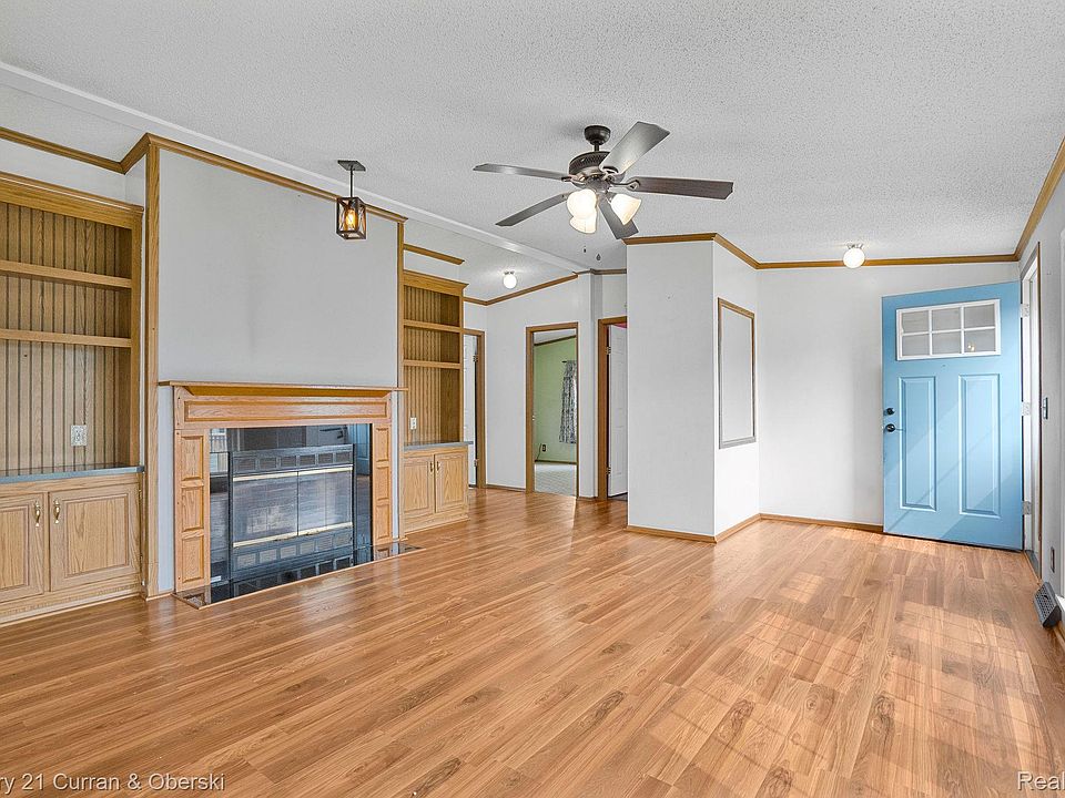 39253 Island Dr, photo 5