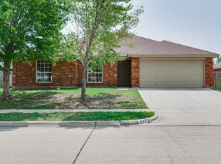 537 Dustin St, Saginaw, TX 76179