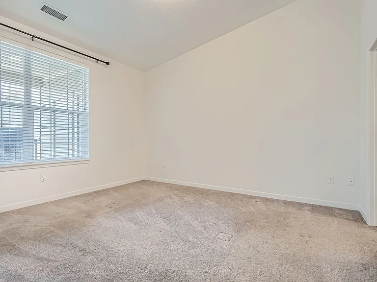 9185 Wilde Ln #301 — Photo 8