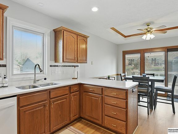 5th image of 13303 Hillsborough Dr