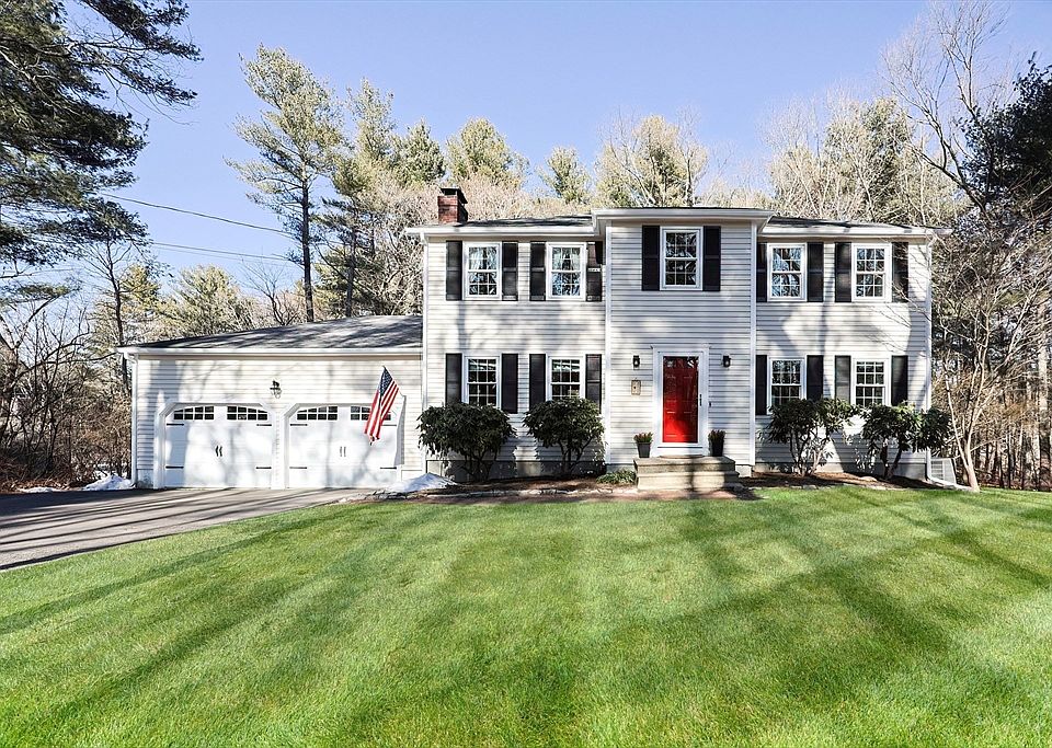 1st image of 25 Miscoe Brook Dr