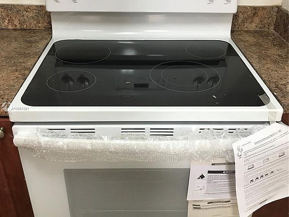 5th image of 10000 NW 80th Ct APT 2146