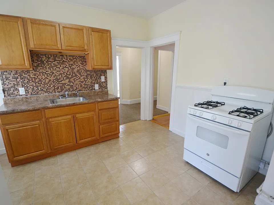 15-17 Winter St