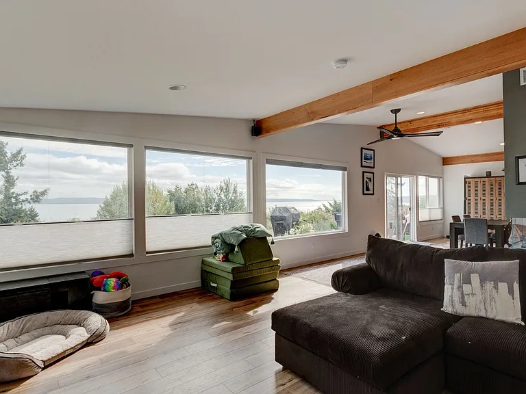1286 Rainier Ln — Photo 8