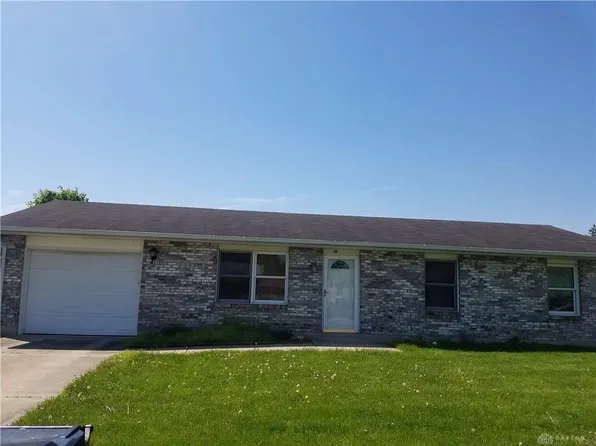 413 Evergreen Dr, Eaton, OH 45320