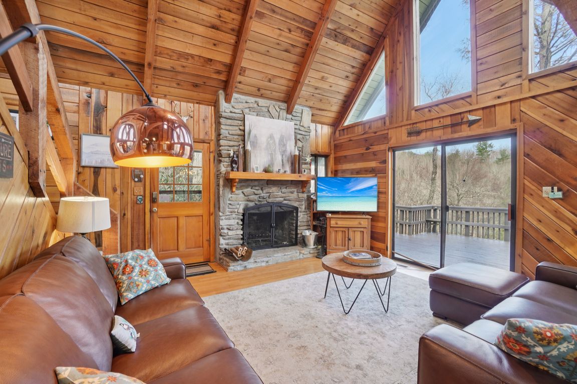 next background image