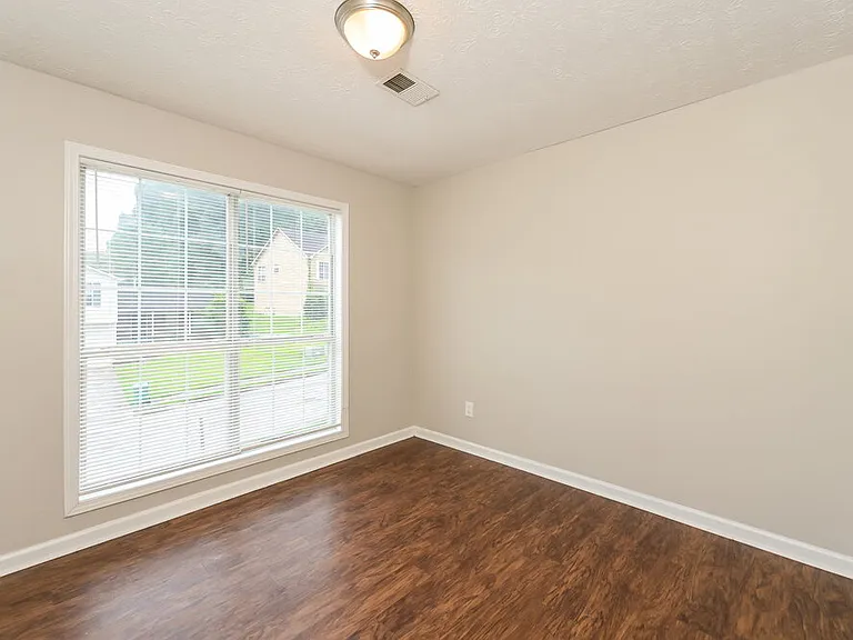 2526 Riverwood Spg — Photo 13
