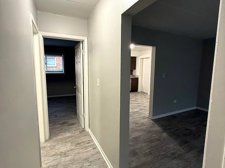 1304 Carol St #2 — Photo 9