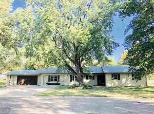 739 Frederick St, Clay Center, KS 67432