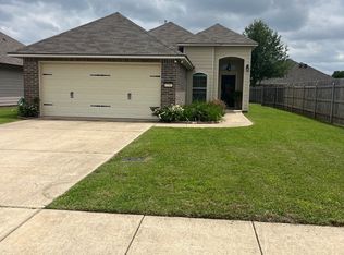 3795 Pickering Pass Dr, Bossier City, LA 71111