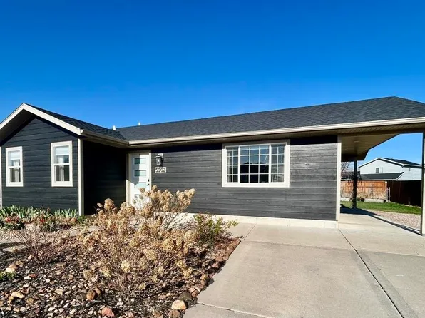5002 Savannah St, Rapid City, SD 57703