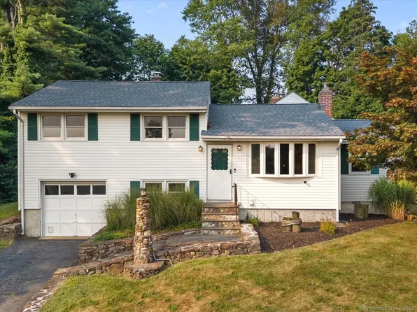 23 Highland Drive, Wallingford, CT 06492