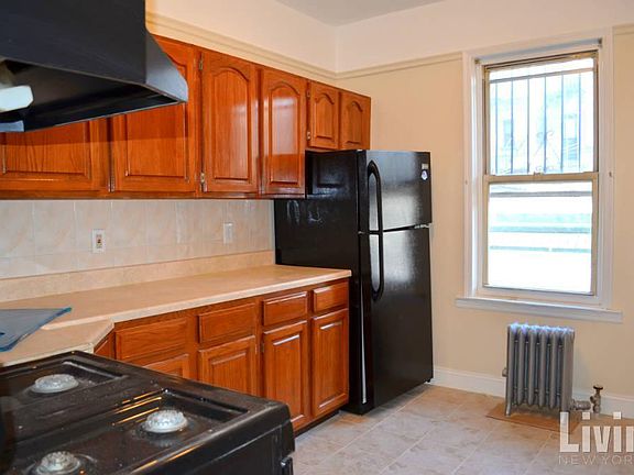 2nd image of 3239 47th St #1