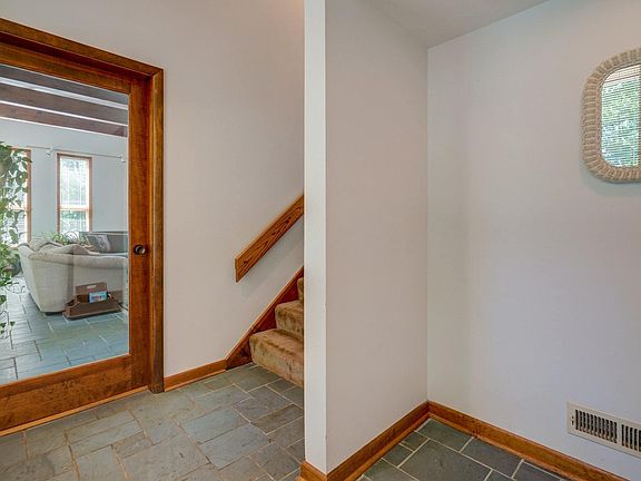 5th image of 6649 Leffler Ln