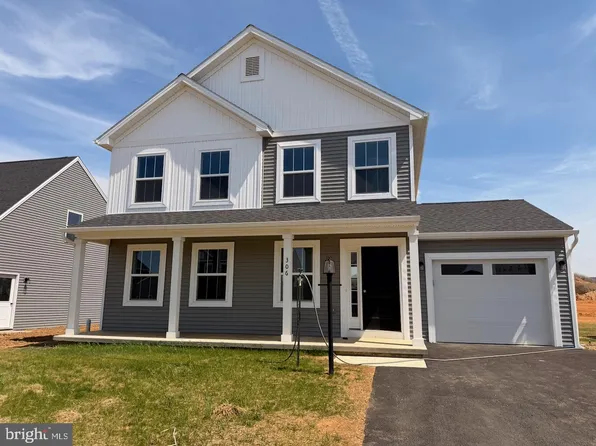 306 Rine Dr, Shippensburg, PA 17257