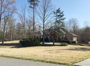 25 E Heritage Dr, Rydal, GA 30171