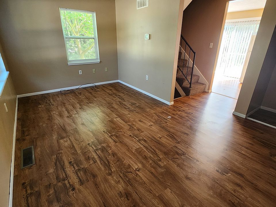 1st image of 1310 E North St #1