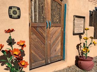 3664 Highway 47, Peralta, NM 87042