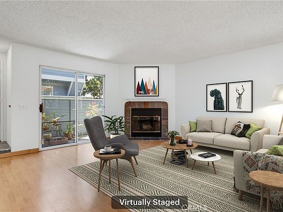 4th image of 26119 Frampton Ave APT F