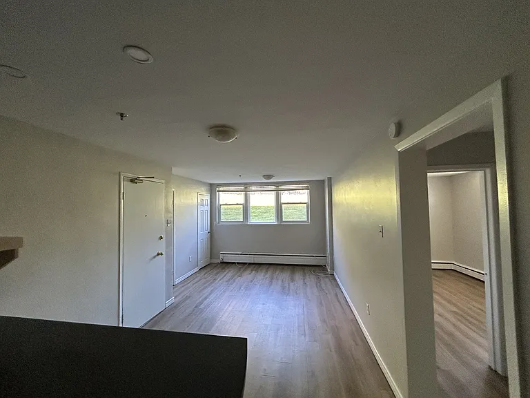 6411 South St — Photo 7