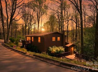 806 Dogwood Rd, Boone, NC 28607