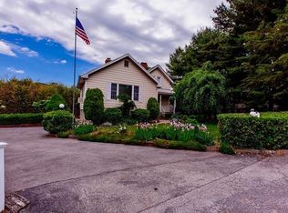 29 Chelsea Rd, New Rochelle, NY 10805