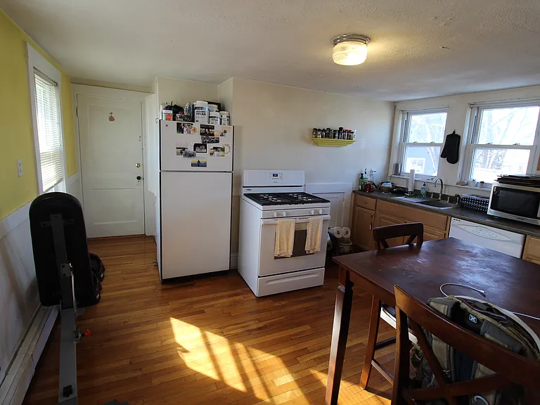 118 Morrison Ave #3 — Photo 2