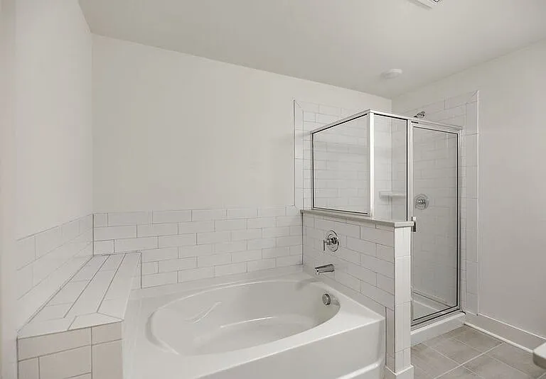 38 Auburn Woods Dr — Photo 13