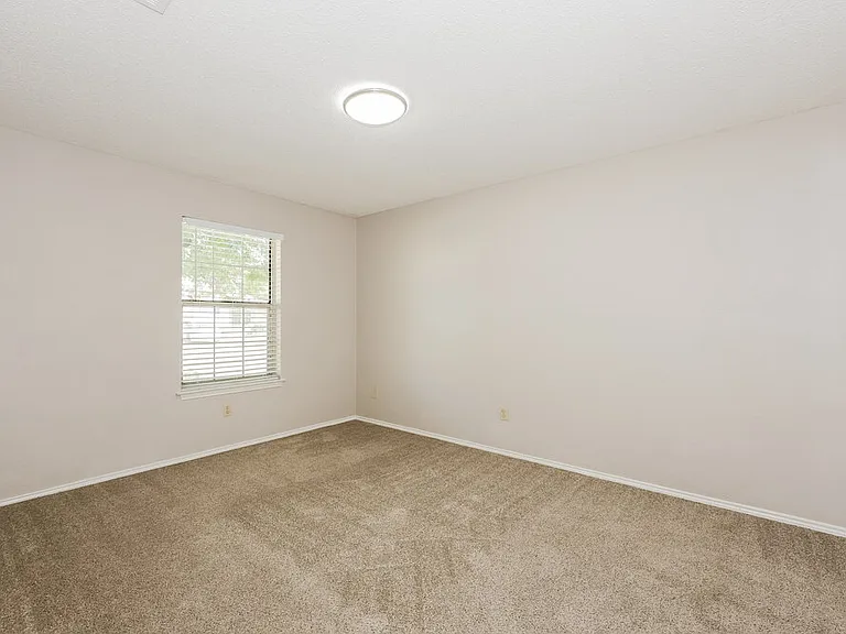 1224 Nicole Way — Photo 13