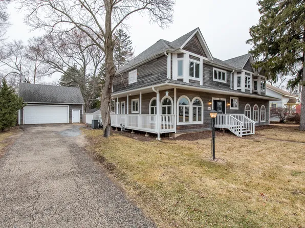 12018 255th Ave, Trevor, WI 53179