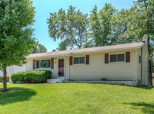 10 Saint Violet Dr, Saint Peters, MO 63376