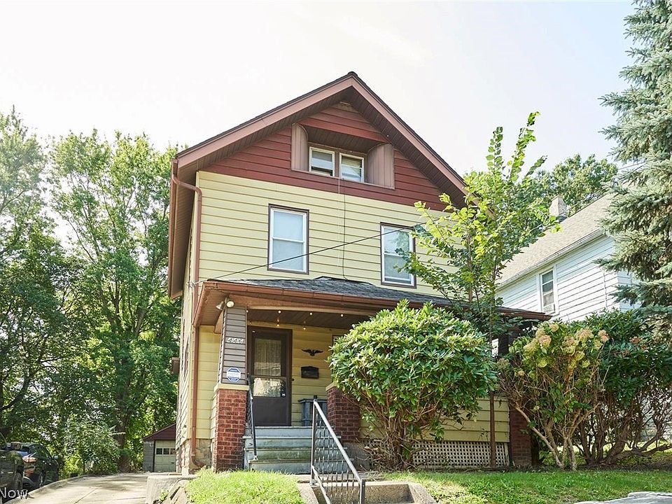 1st image of 446 E Voris St