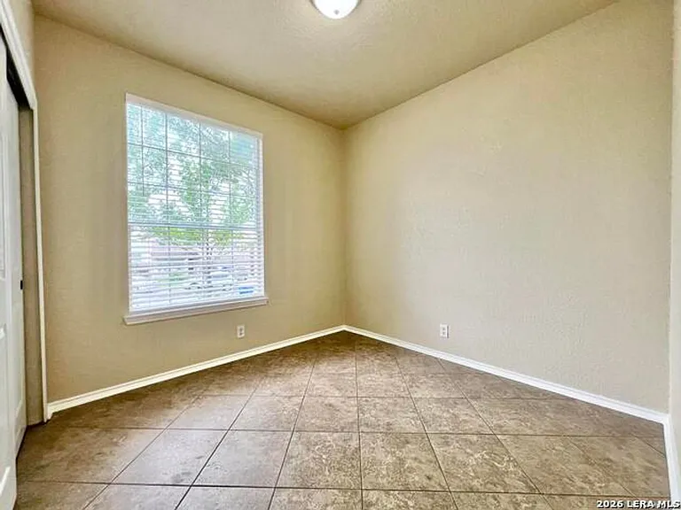 7807 Liberty Is — Photo 28