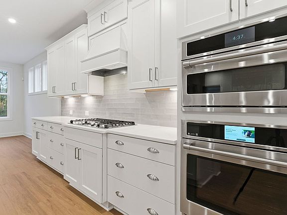 Rosewood Model Kitchen