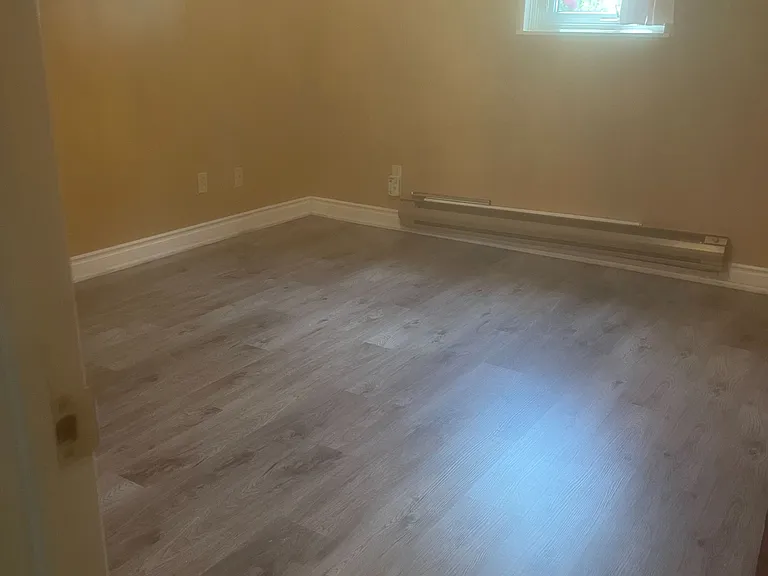 4596 Bay Villa Ave — Photo 5