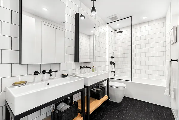 Sold by MNS | media 22