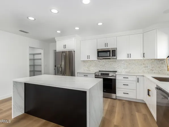 1446 S LEISURE WORLD --, Mesa, AZ 85206