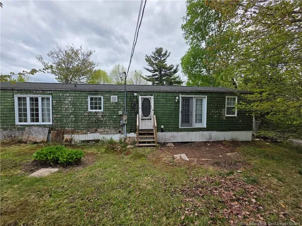 699 Kingsley Rd, Douglas, NB E3G 6C5